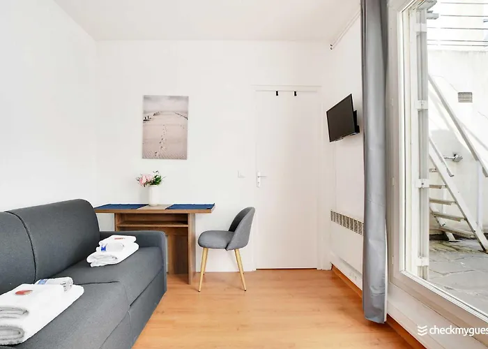 شقة Cosy 2p Parc Expositions 15eme Arr 5 *