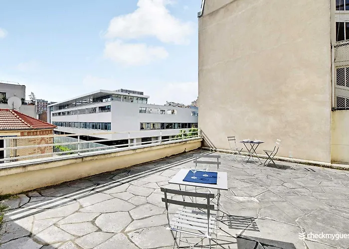 Cosy 2p Parc Expositions 15eme Arr 5 *